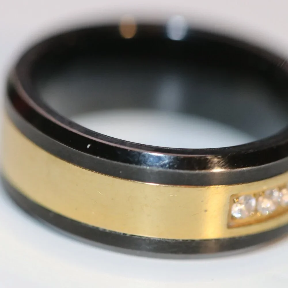 Men's Size 7 Tungsten Carbide Black and Gold Band With Cubic Zirconia